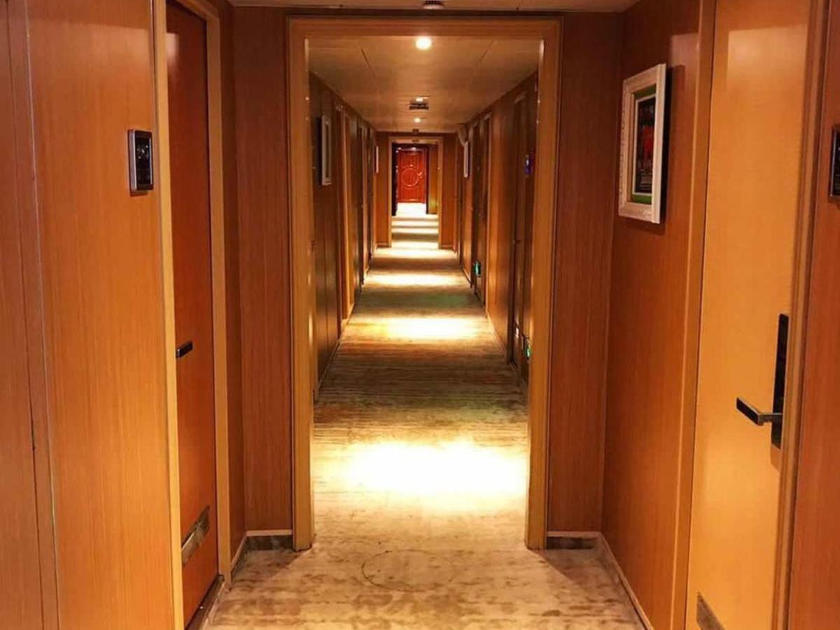 Jwm Hotel And Casino Сиануквиль Экстерьер фото