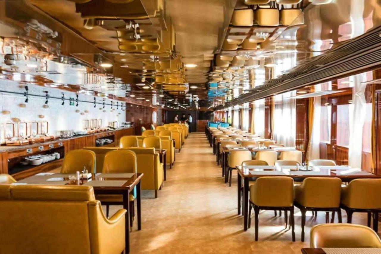 Jwm Hotel And Casino Сиануквиль Экстерьер фото