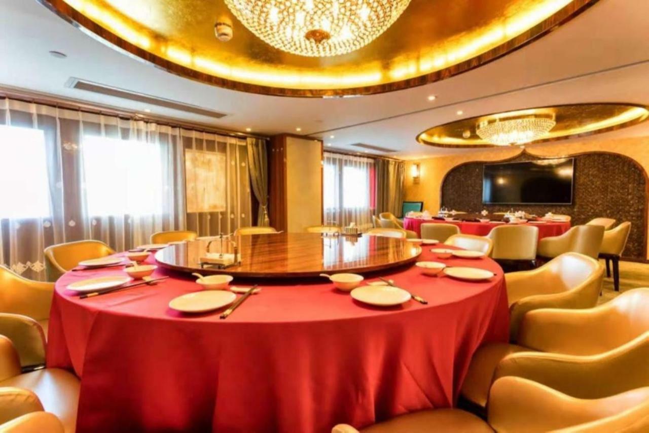 Jwm Hotel And Casino Сиануквиль Экстерьер фото